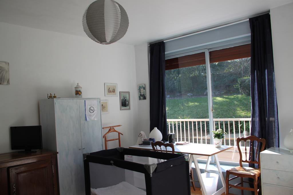 Les Hauts De Perrache Acomodação com café da manhã Sainte-Foy-lès-Lyon Exterior foto